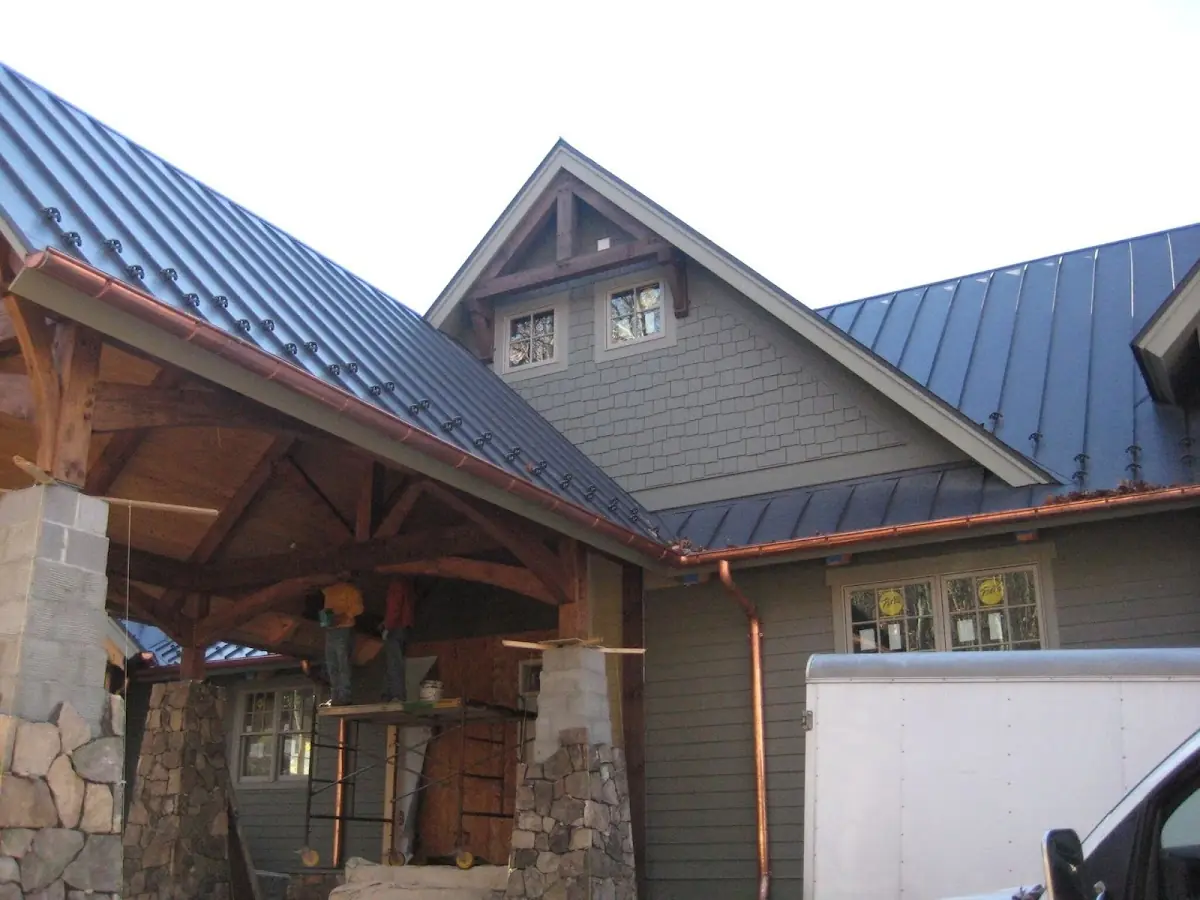 Craftsman Roofing team delivering quality roofing work in Locust Ridge